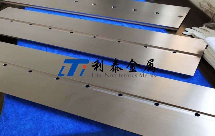 Betway必威金属批量定造702锆棒 705锆靶